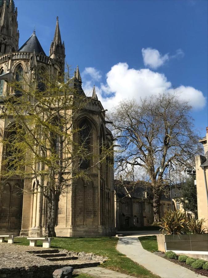 The 5Th - Appartement Cosy Coeur Historique - Cathedrale Bayeux Exterior photo